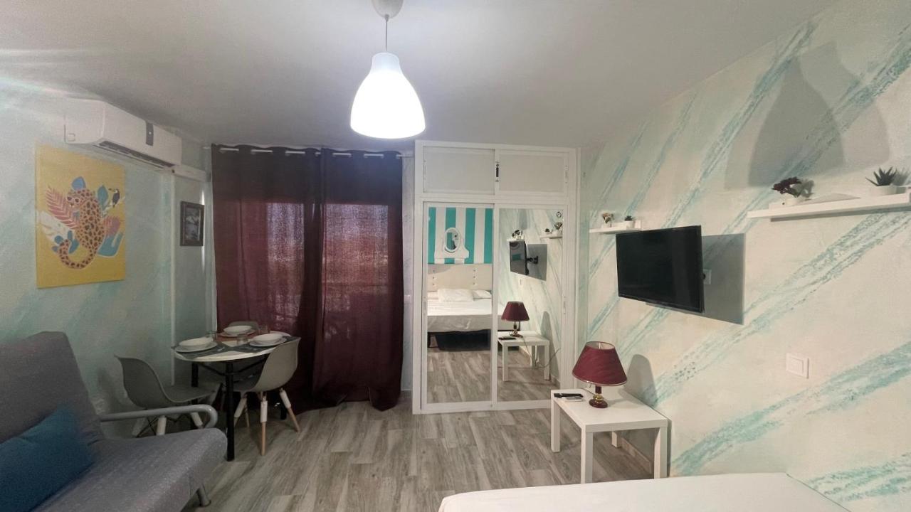 estudio jupiter vista al mar Benalmádena Exterior foto