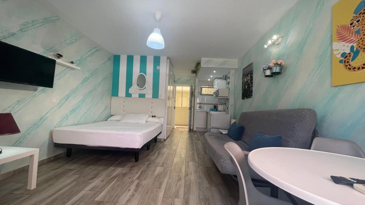 estudio jupiter vista al mar Benalmádena Exterior foto