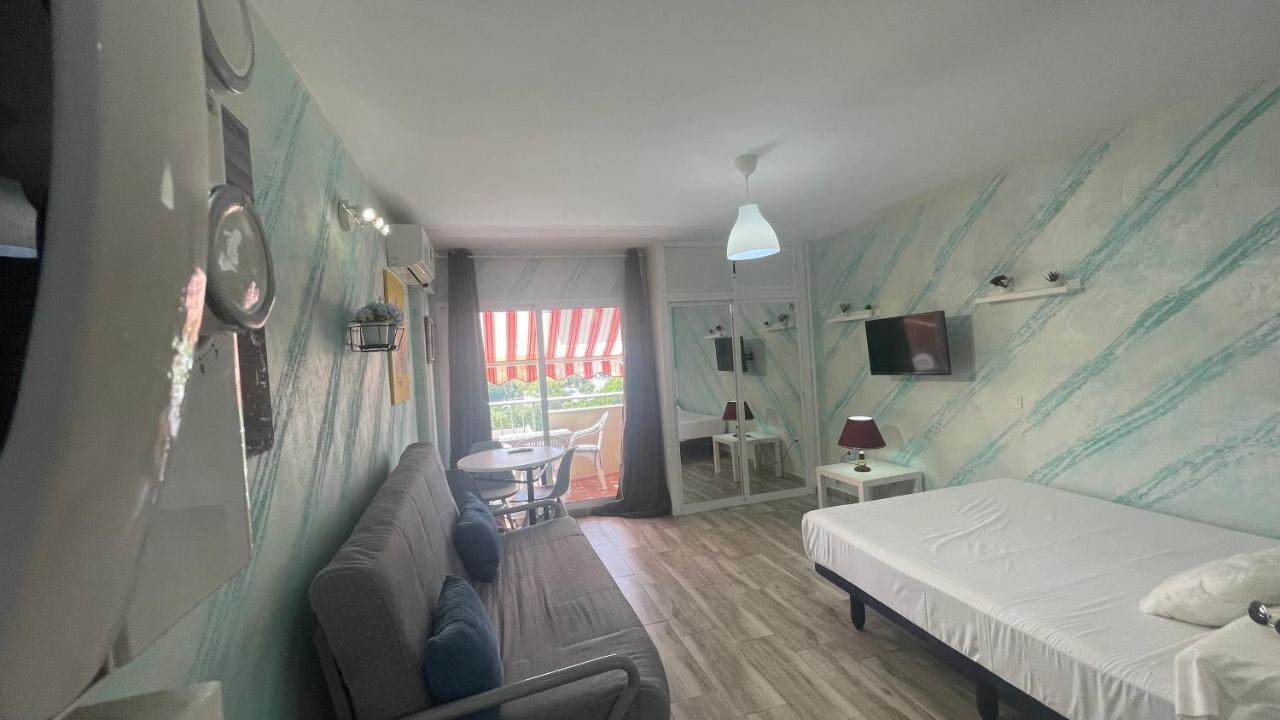 estudio jupiter vista al mar Benalmádena Exterior foto